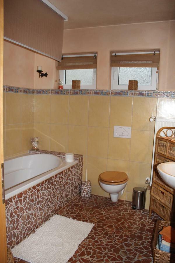 Ferienwohnung-Malanders Andernach Exteriér fotografie